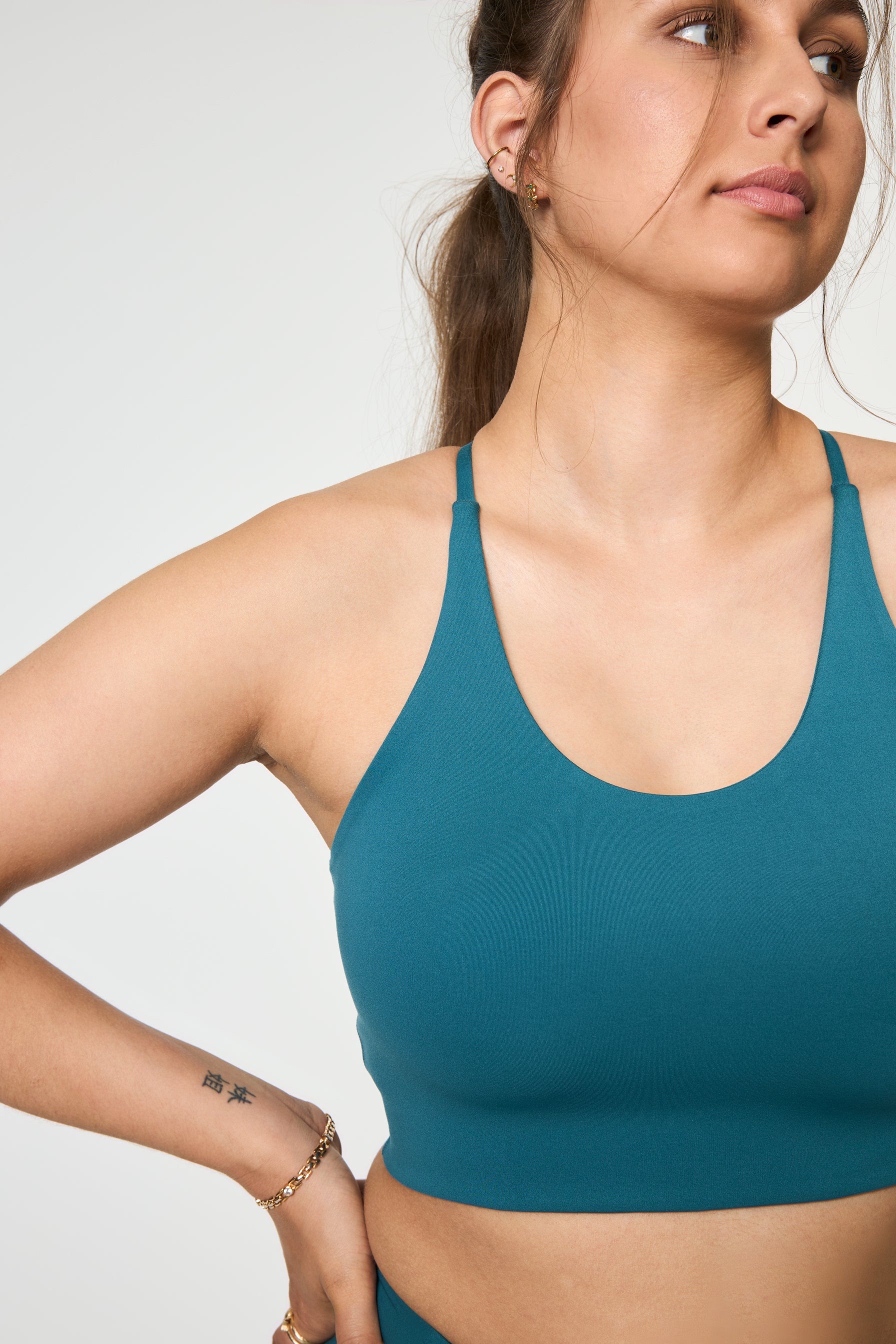 Float Cleo Halter Bra, Dark Ixia