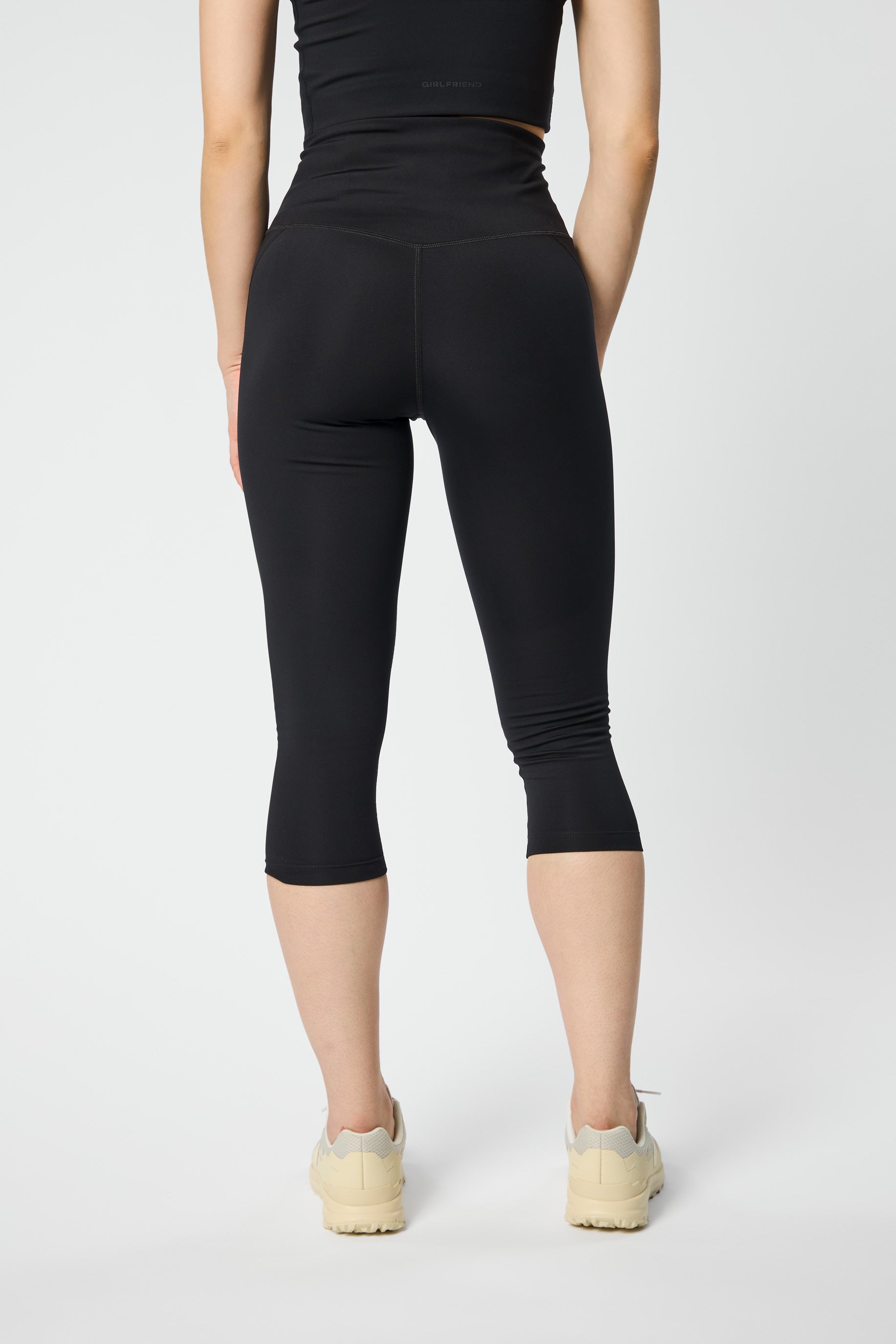 Compressive High-Rise Legging, Capri, Black
