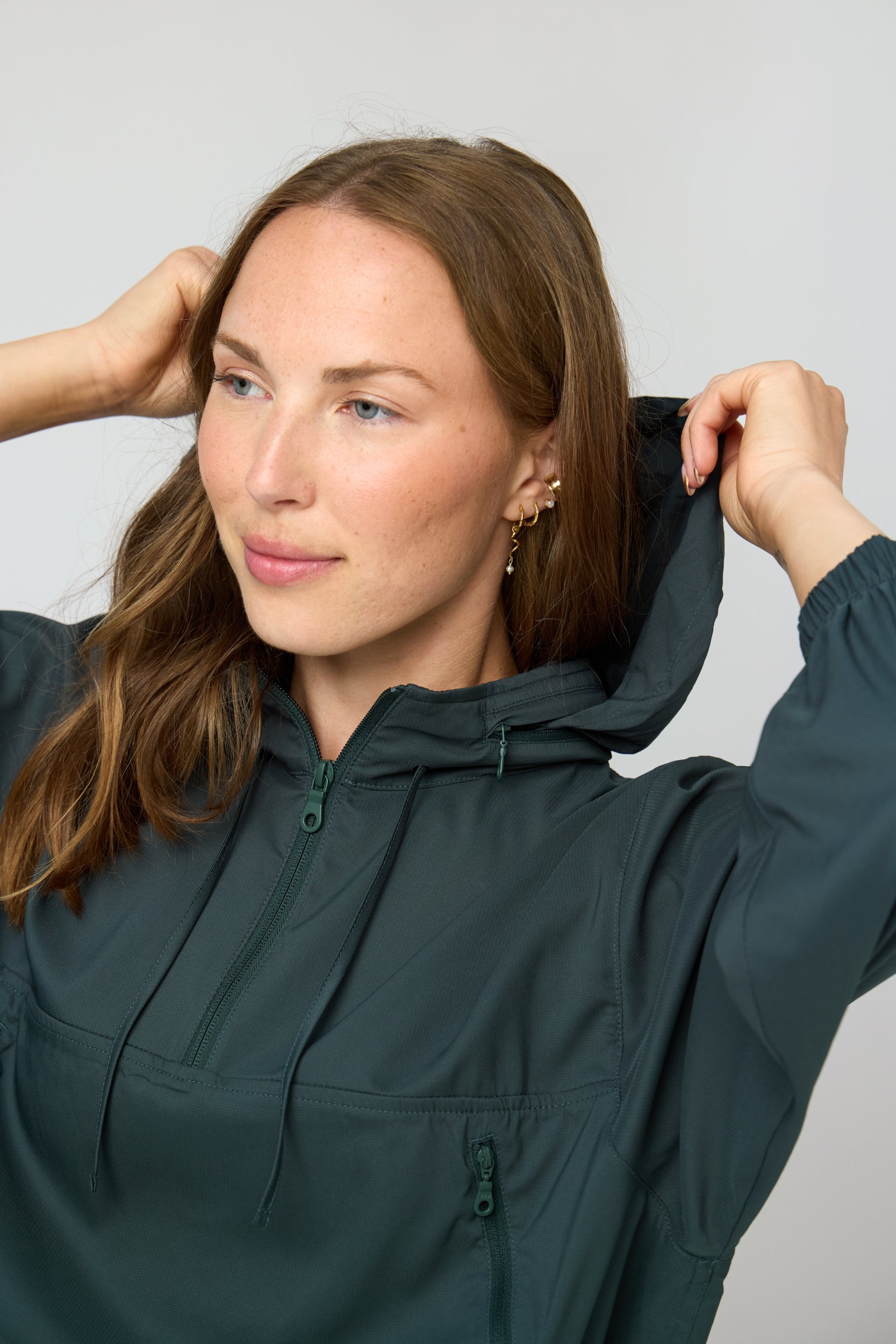 Hummingbird Windbreaker, Half Zip, Moss