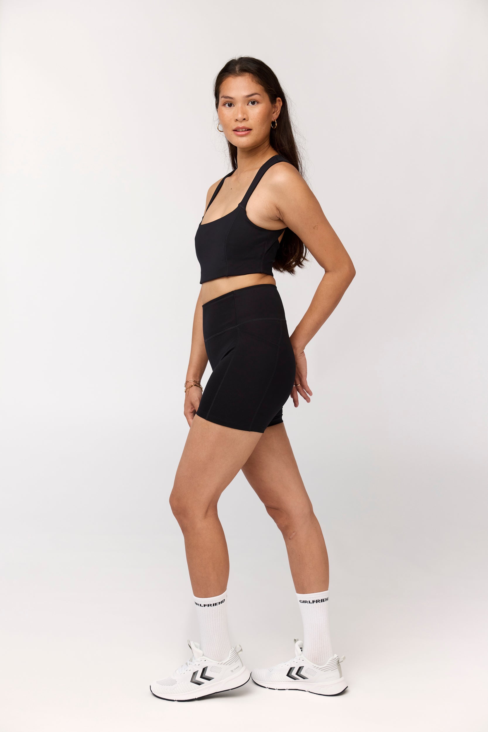 Natalie Seamed Bra, Black