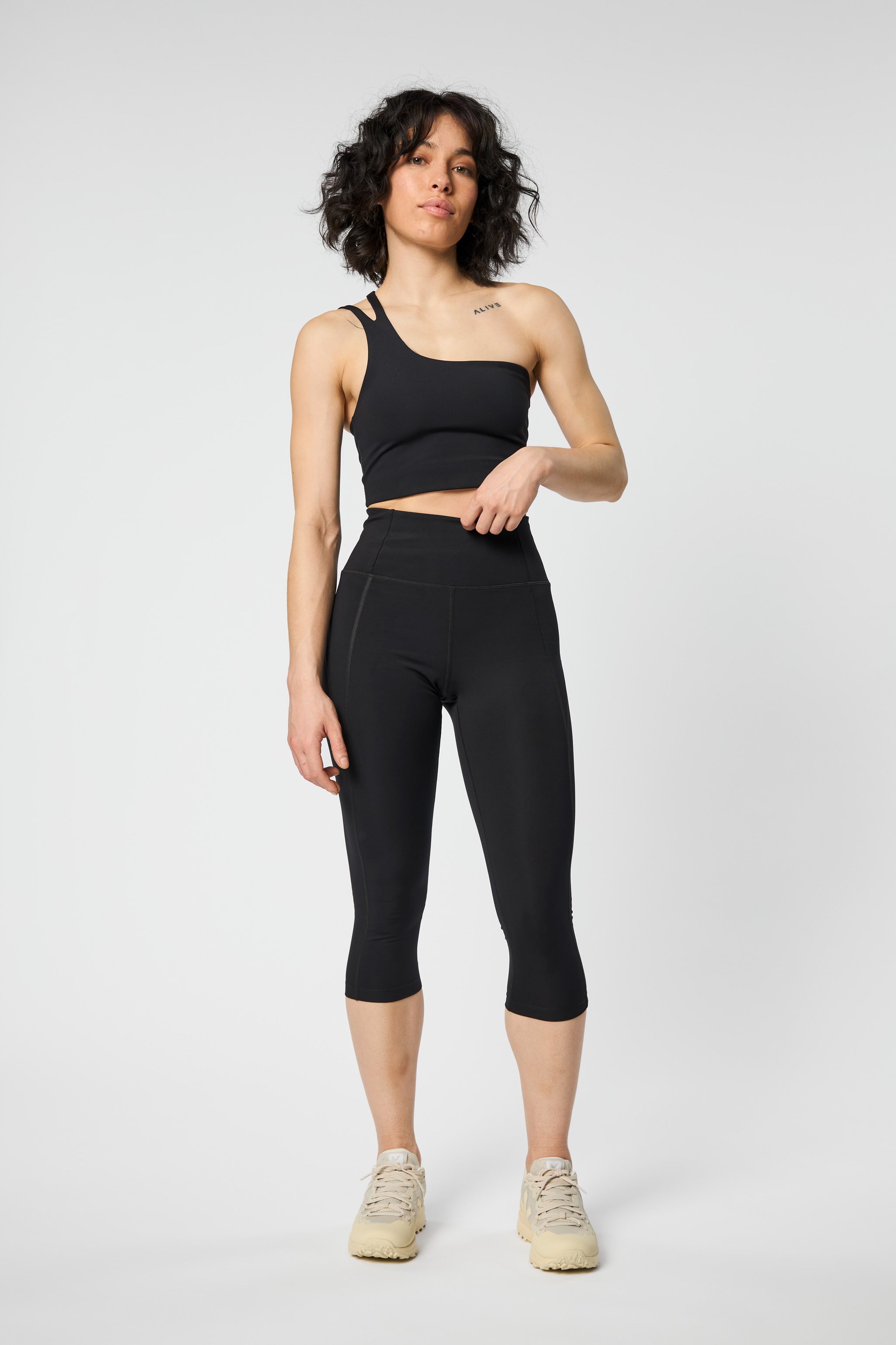 Compressive High-Rise Legging, Capri, Black