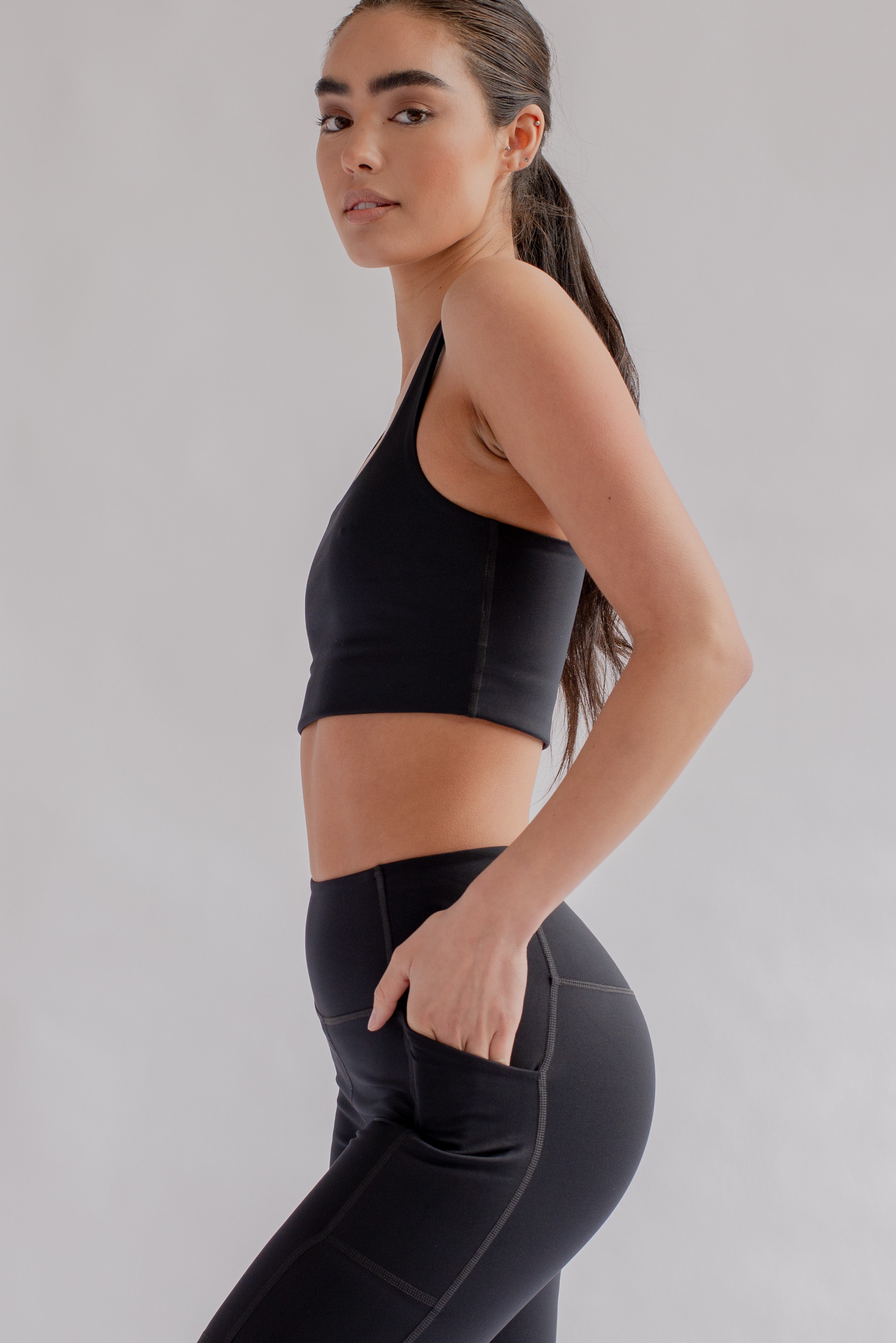 Pocket High-Rise Legging, 7/8, Black