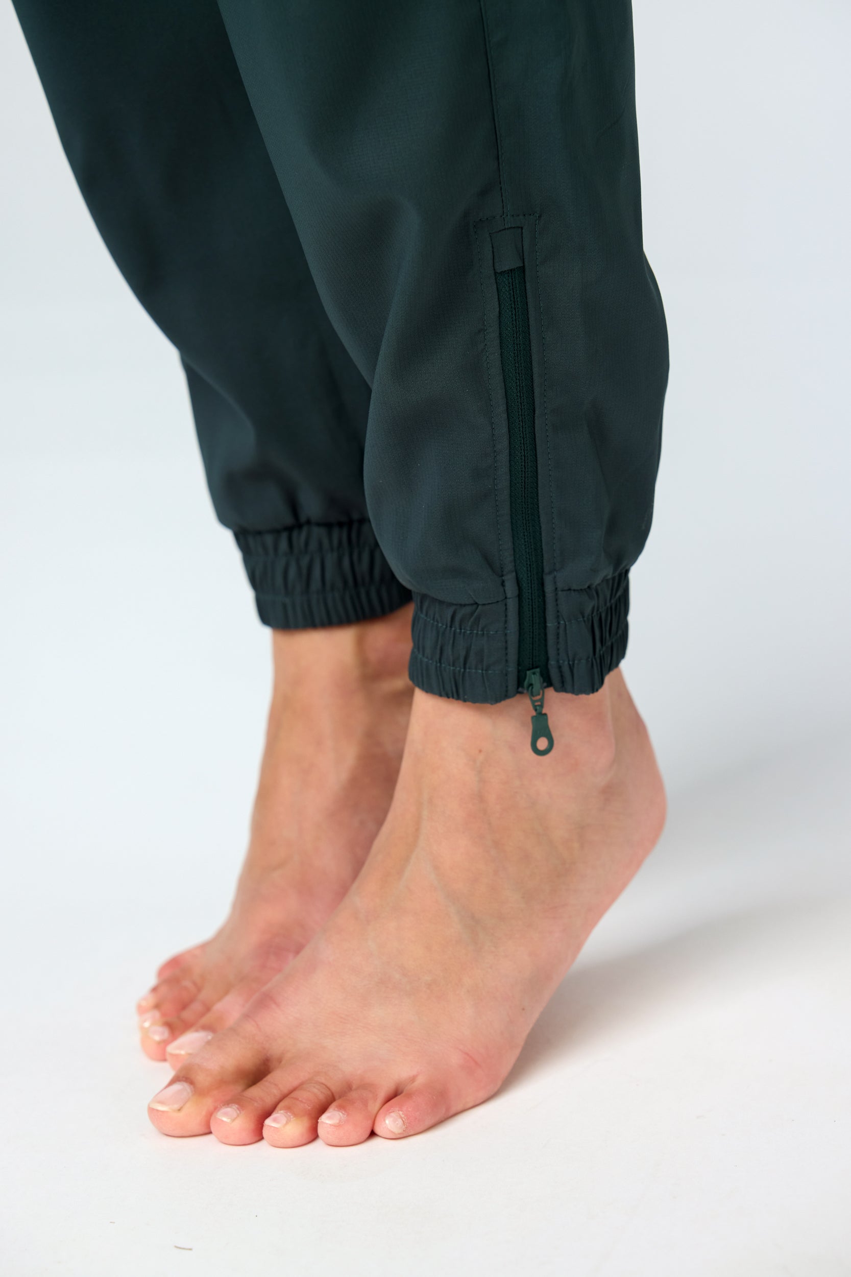 Summit Track Pant, Moss
