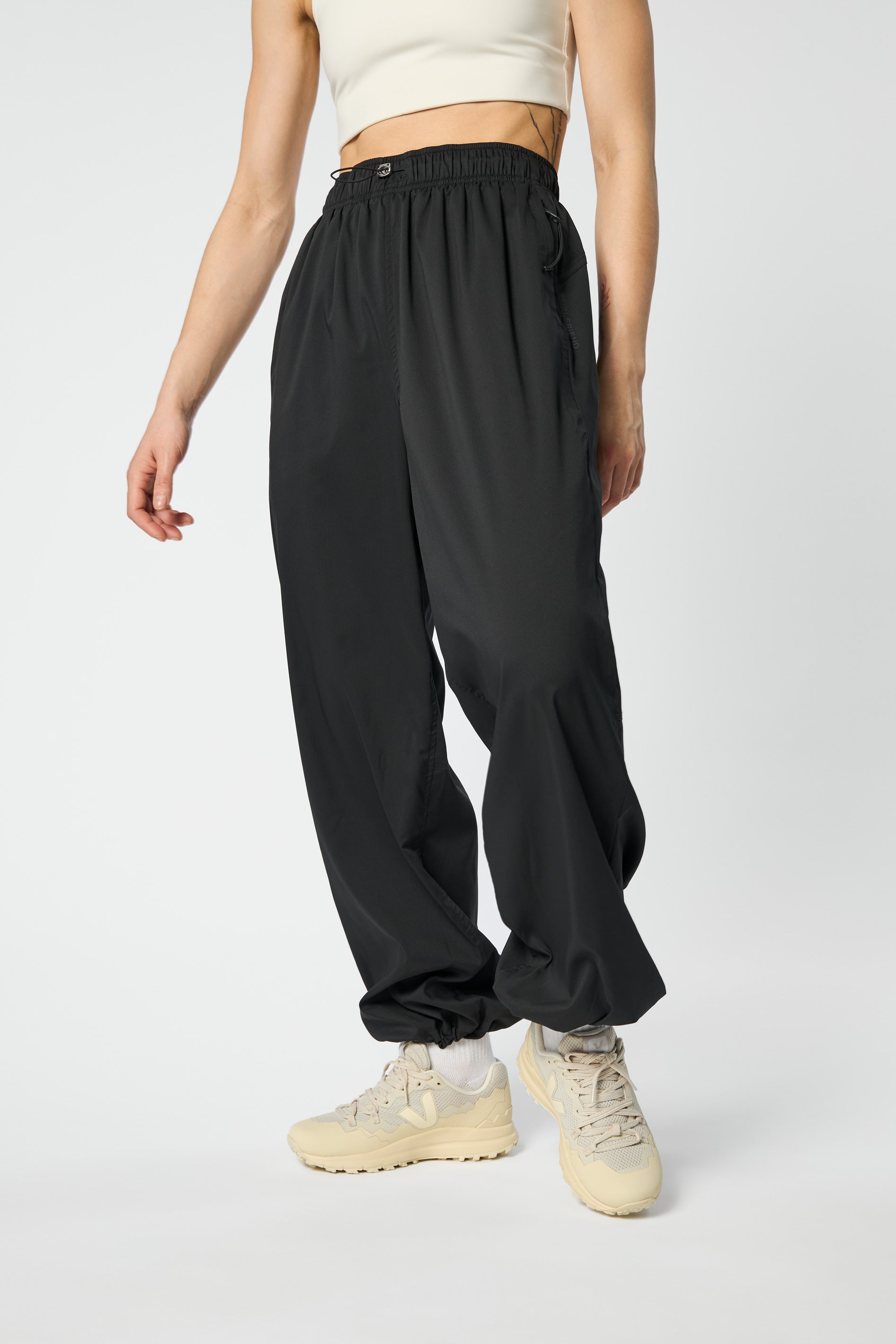 Amy Adjustable Pants, Black